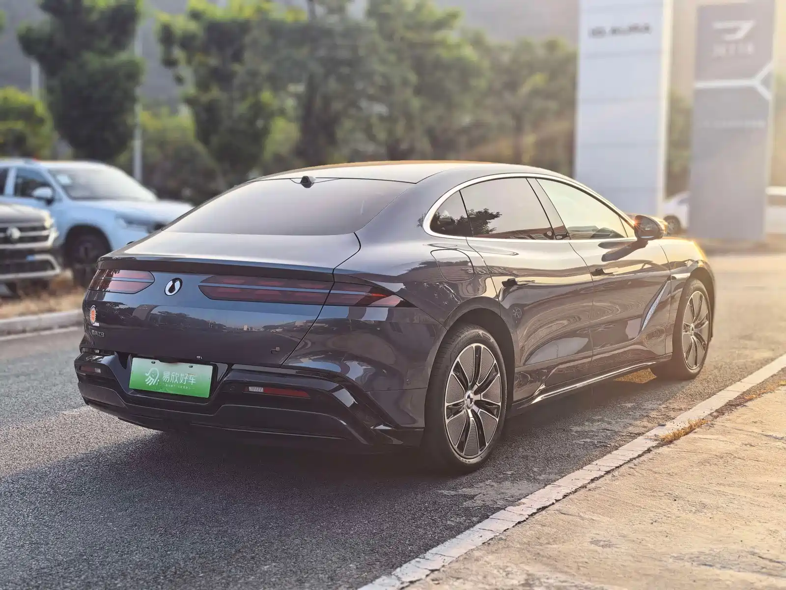 Фото 7 - Denza Z9GT