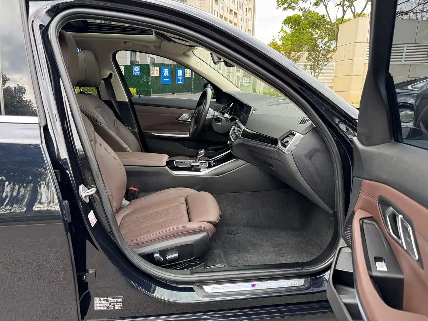 BMW 3 Series 2022 320Li M Sport Package фото 30