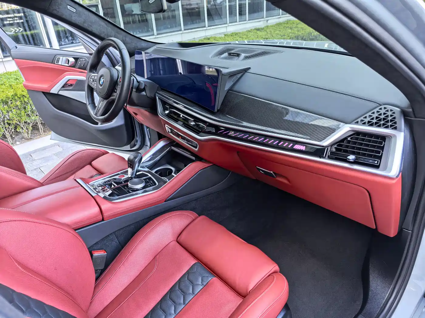BMW X6 M 2023 Model X6 M Thunder Edition фото 41