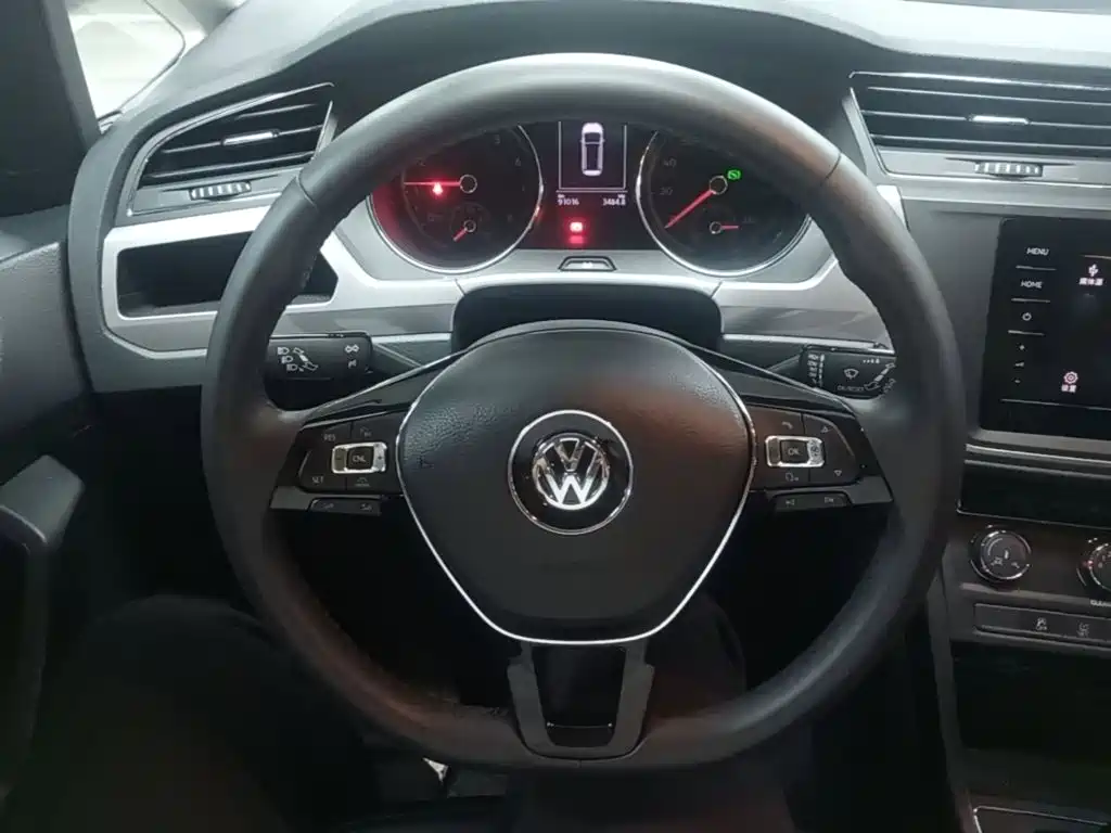 Volkswagen Touran 2021 2021 Touran L 280TSI DSG Trend Edition 7-seater