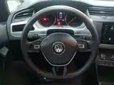 Фото 11 - Volkswagen Touran