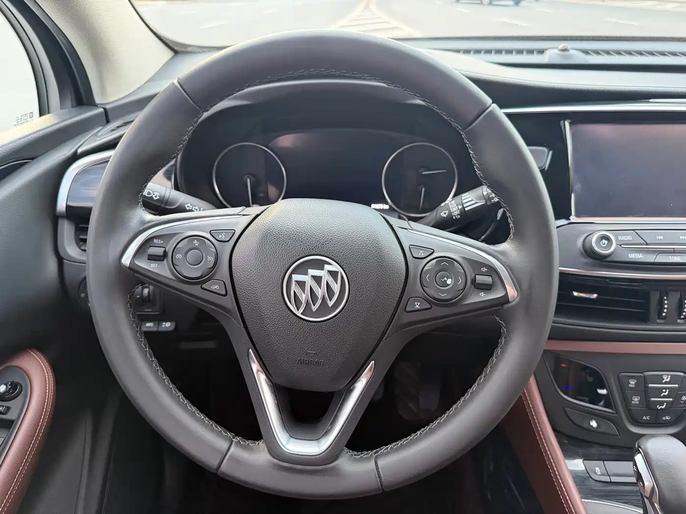 Buick Envision Plus 2018 28T 4WD Luxury фото 14
