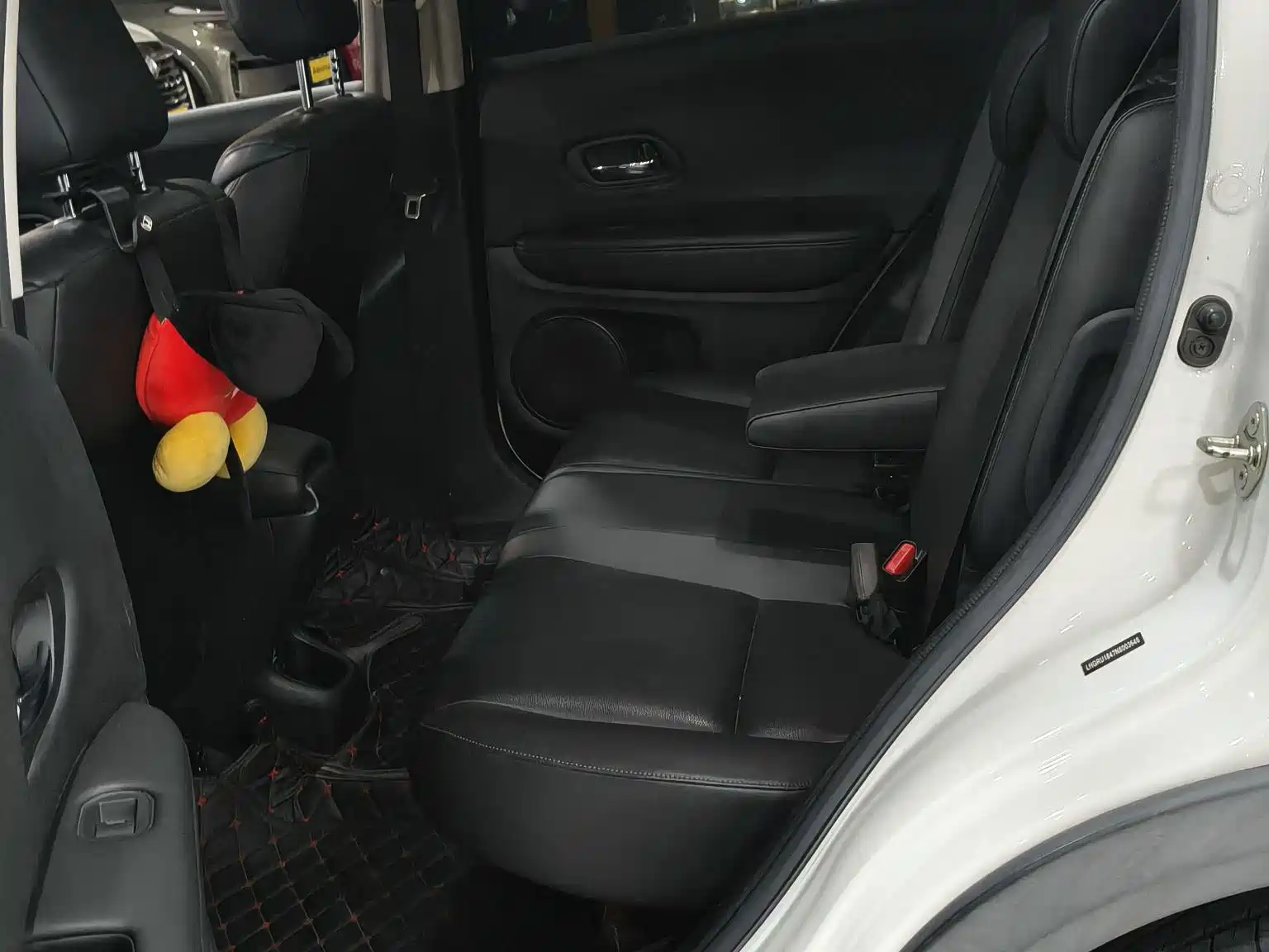 Фото 9 - Honda Vezel