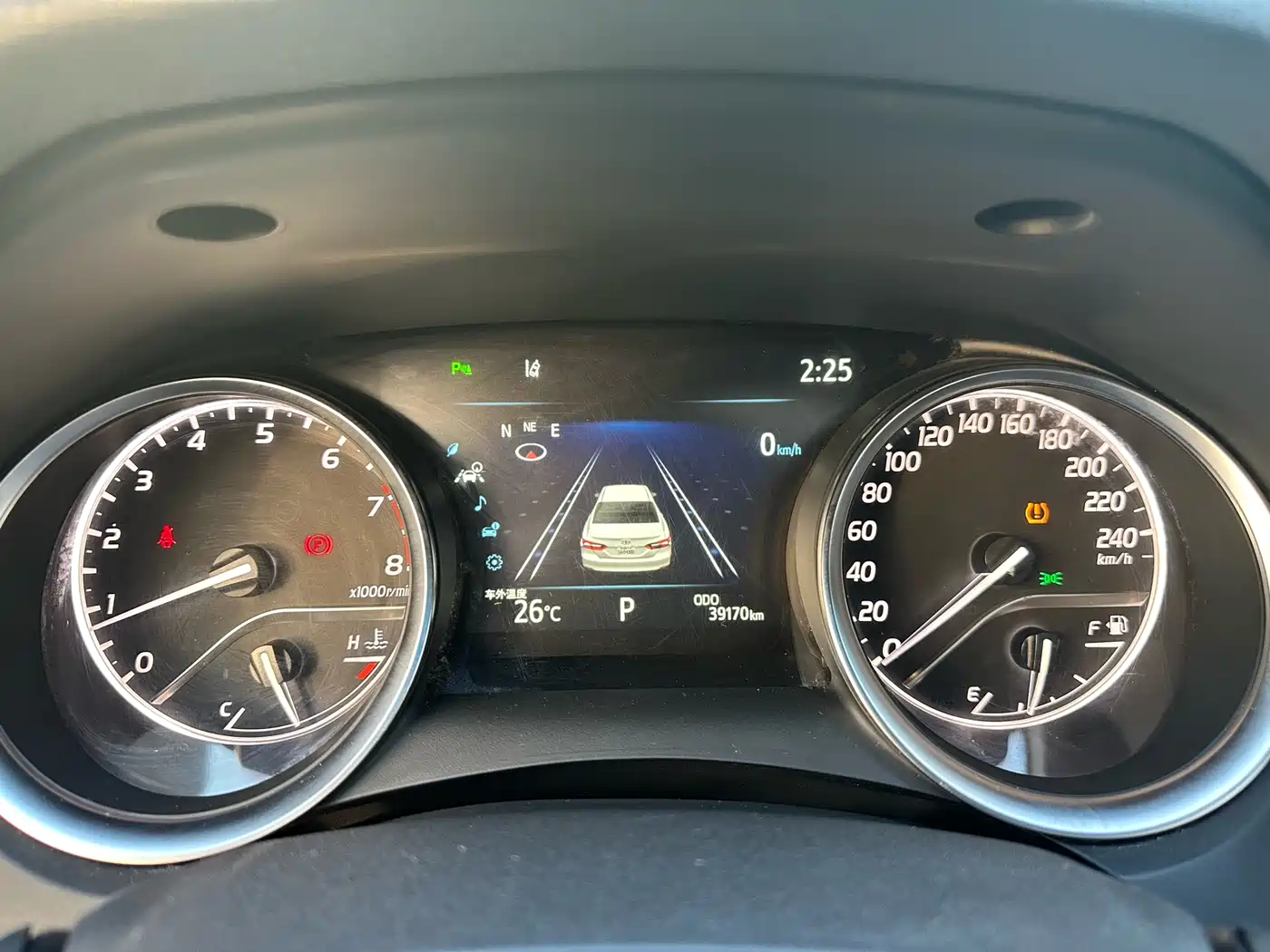 Toyota Camry 2021 2.0G Luxury Edition фото 11
