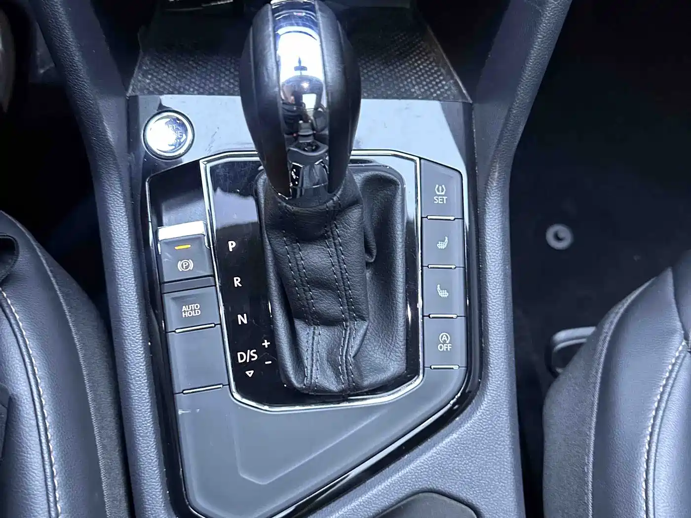 VOLKSWAGEN TUYUE