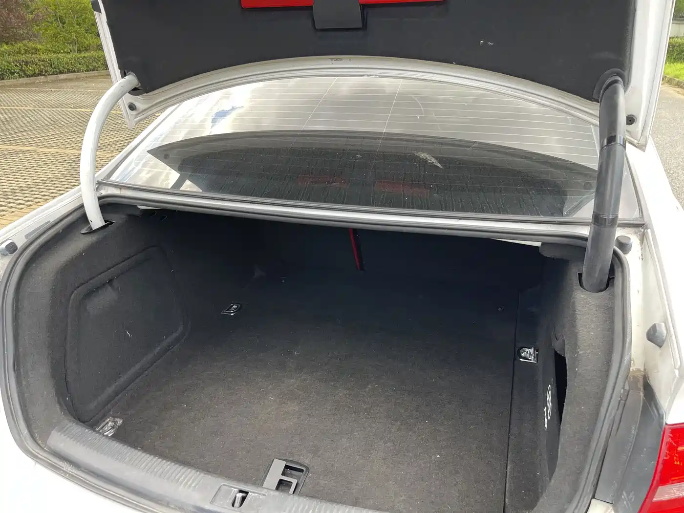 Фото 20 - Audi A4L