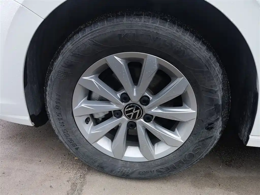 Volkswagen Bora 2024 200TSI DSG Smooth Ride Edition фото 22