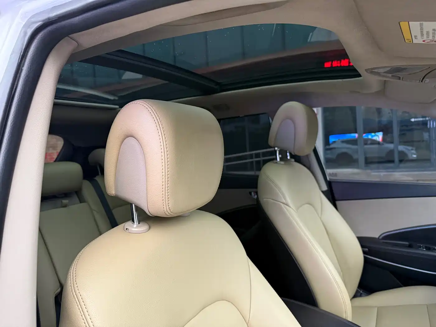 Hyundai Santa Fe 2013 Model 2.4L Automatic 2WD Smart фото 17