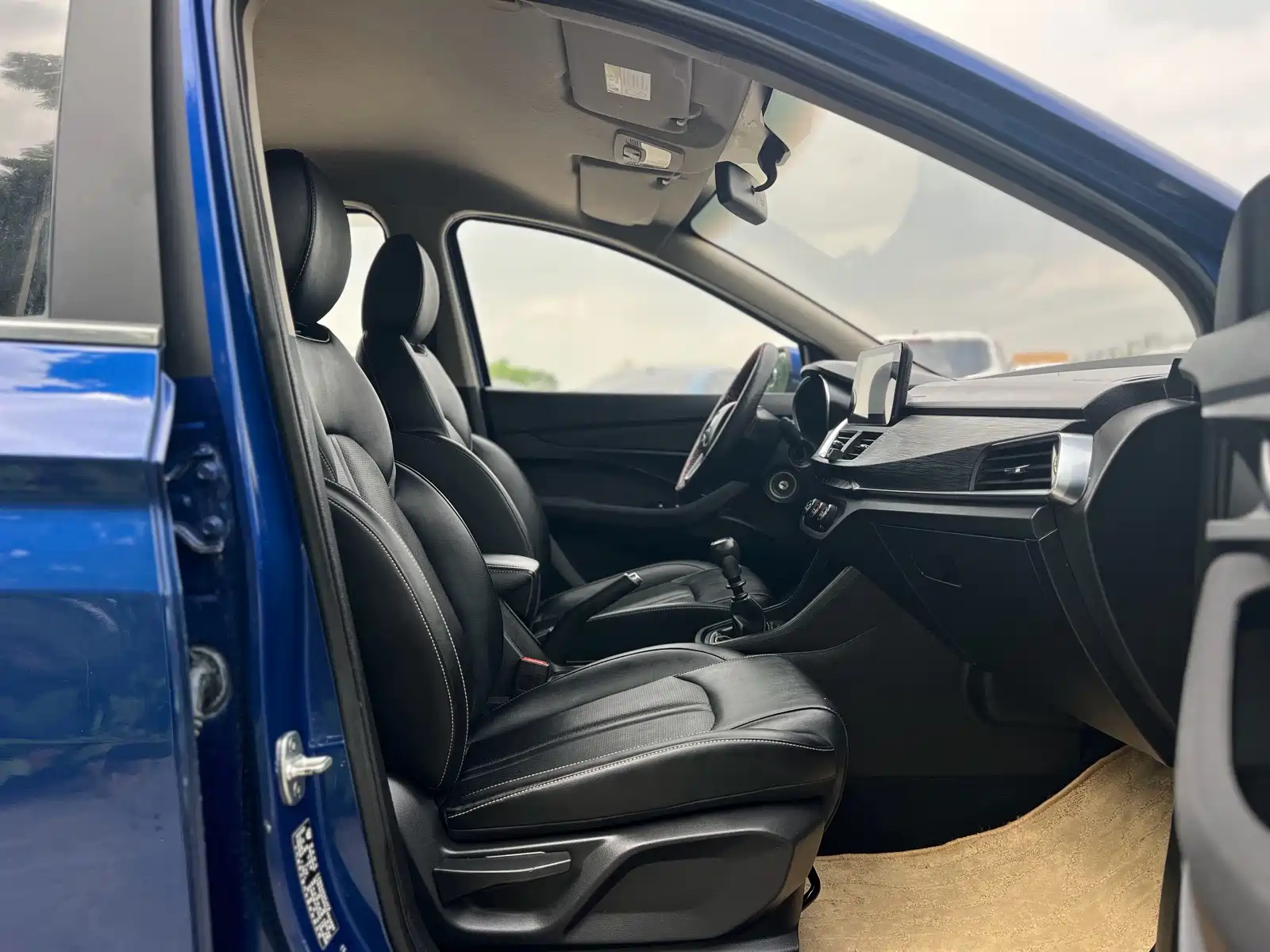 Фото 8 - Baojun 360