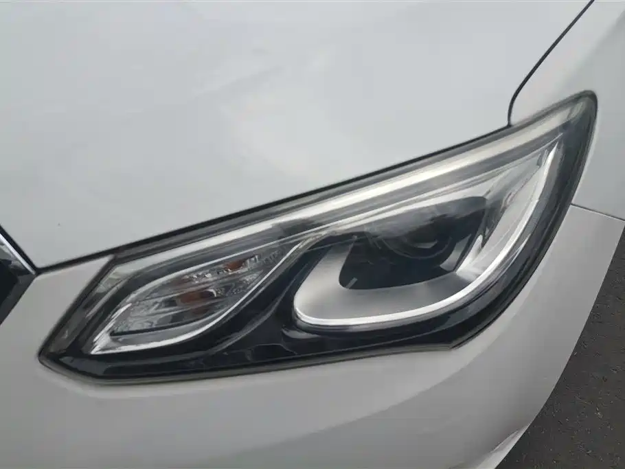 Buick Excelle 2016 15N Automatic Elite фото 5