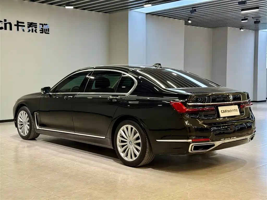 BMW 7 Series 2019 730Li Luxury Package фото 6