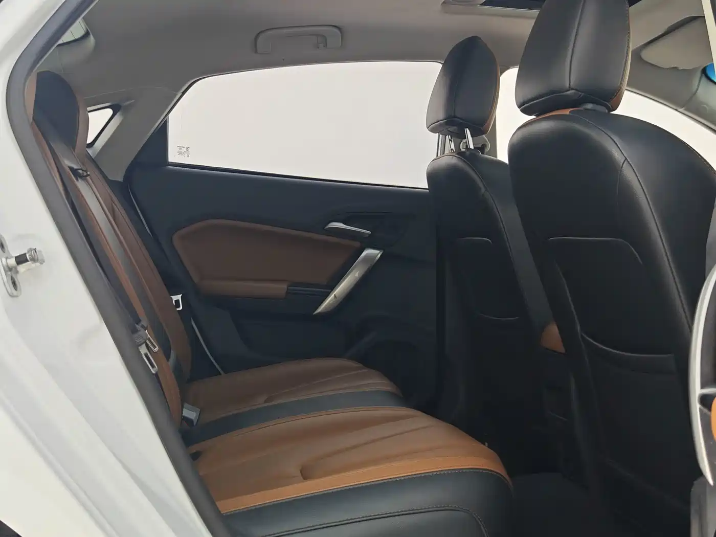 MG GT 2019 2016 Model 1.5T Automatic Premium Luxury Edition