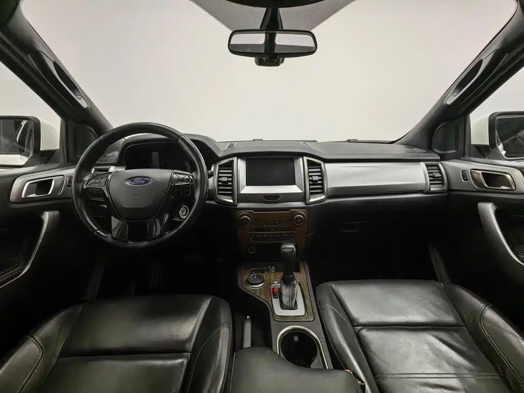 Ford Everest 2017 2017 2.0T Gasoline Automatic 4WD Luxury Edition 5-Seater