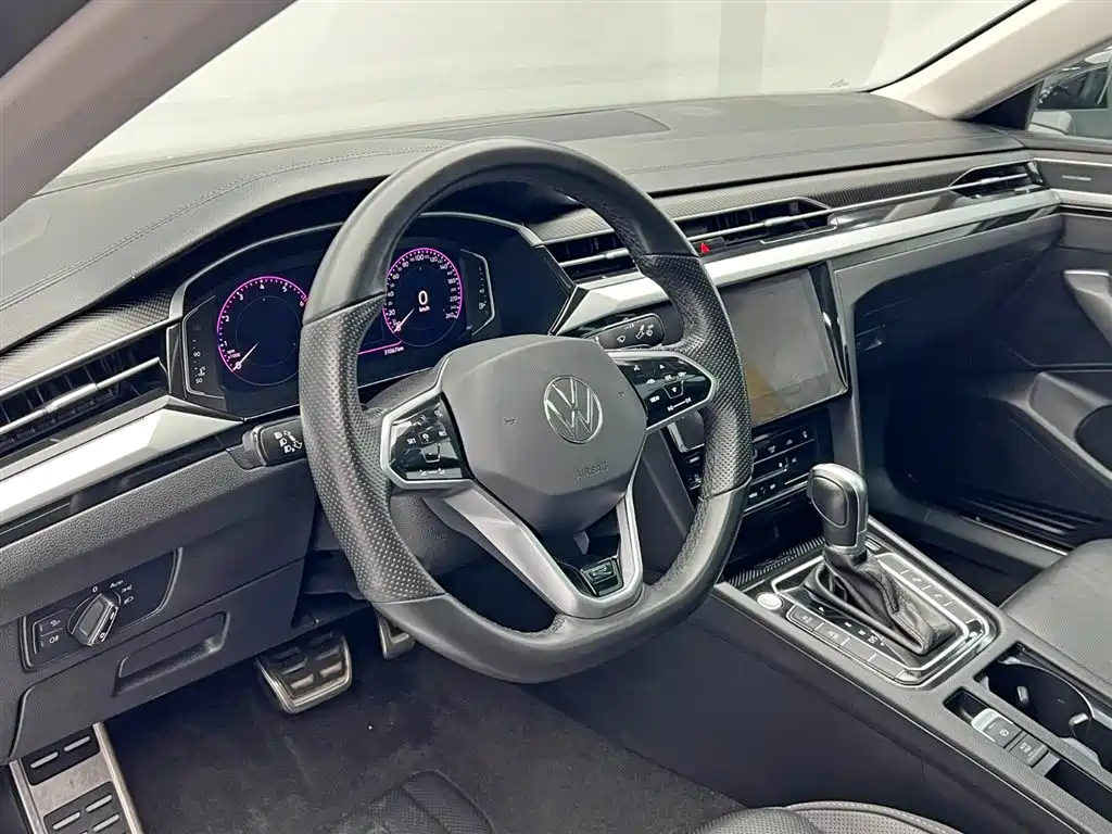 Volkswagen FAW-Volkswagen CC 2021 380TSI Eye-catching Edition фото 13