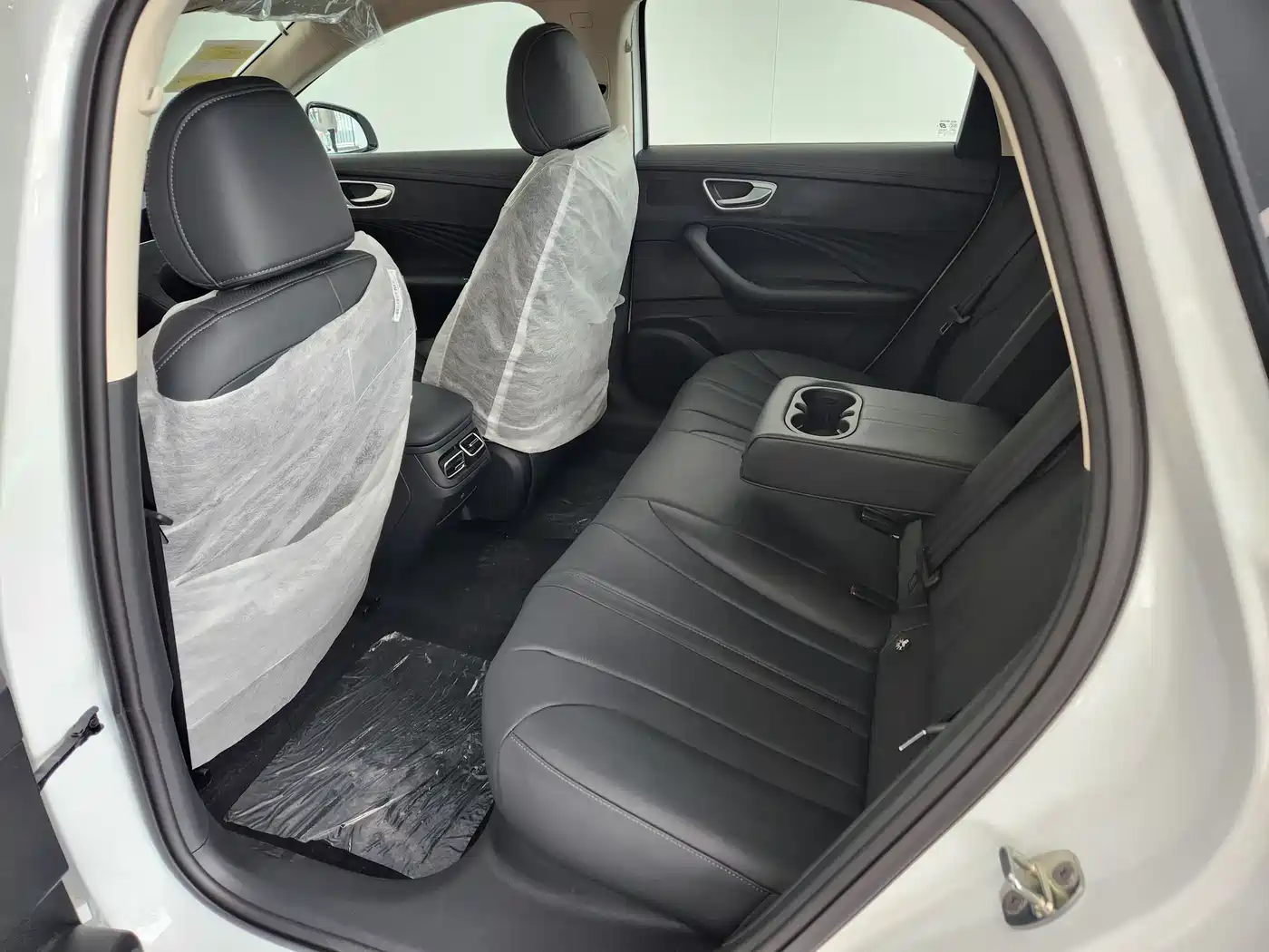Roewe D7 2026 2025 DMH 125km World Champion Excellence Edition