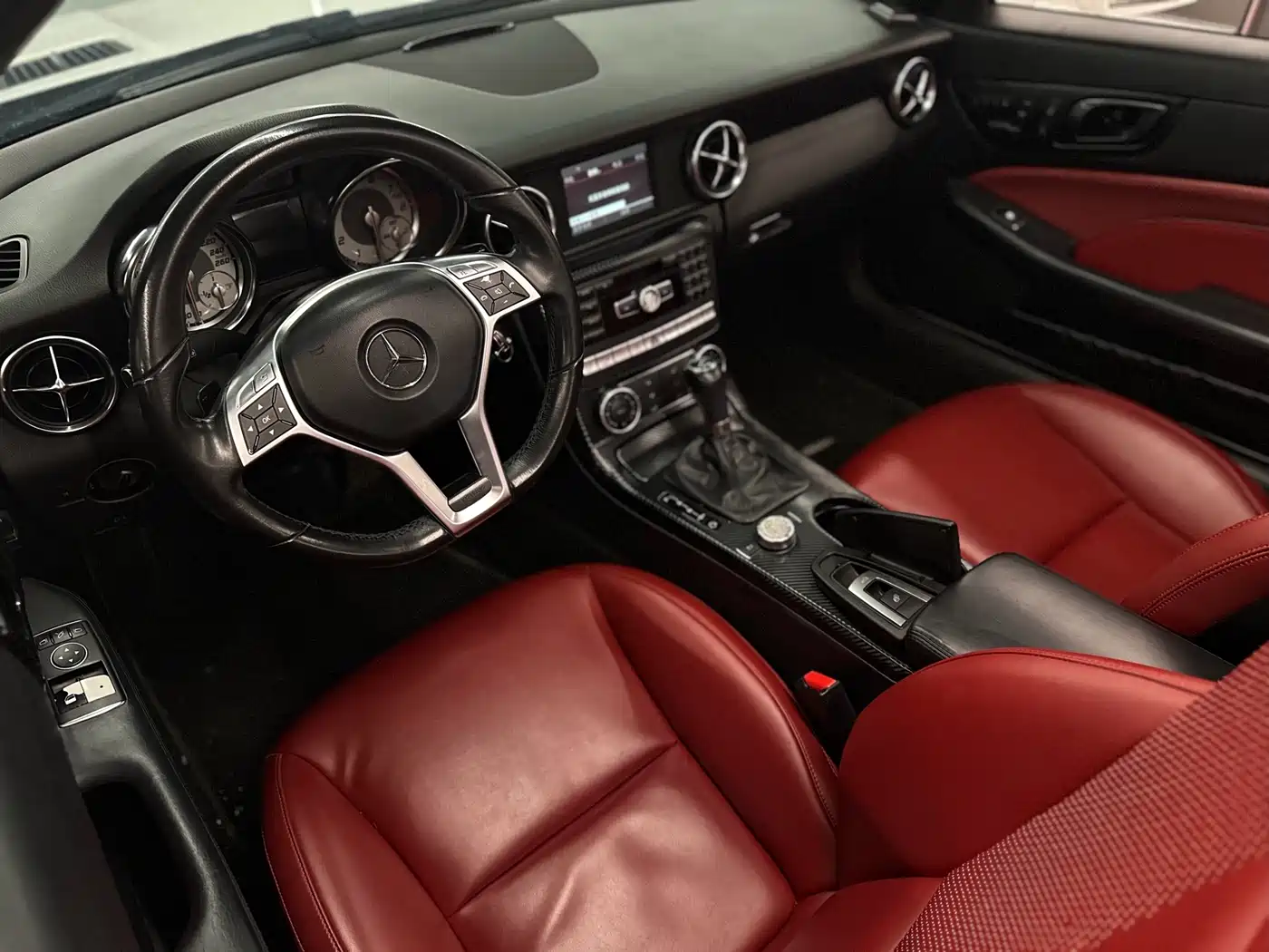 Mercedes-Benz SLK-Class 2011 SLK 200 Fashion фото 21