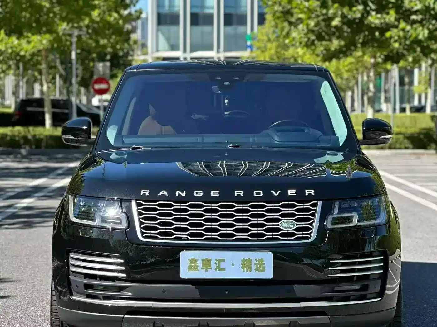 Фото 1 - Land Rover Range Rover