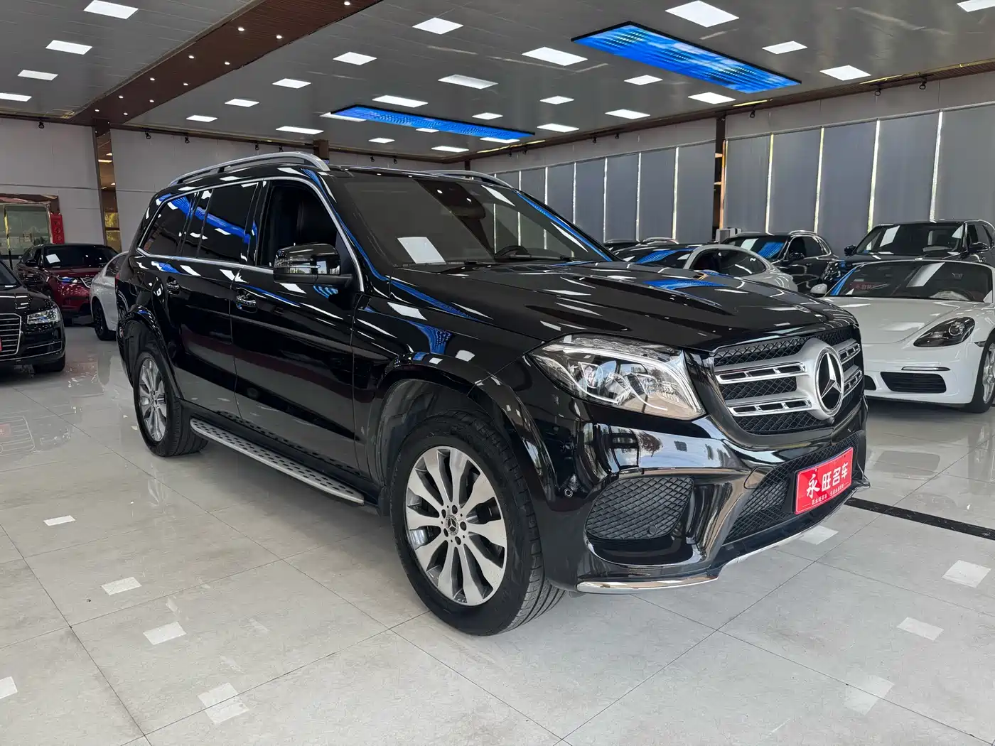 Mercedes-Benz GLS 2018 GLS 400 4MATIC Luxury фото 3