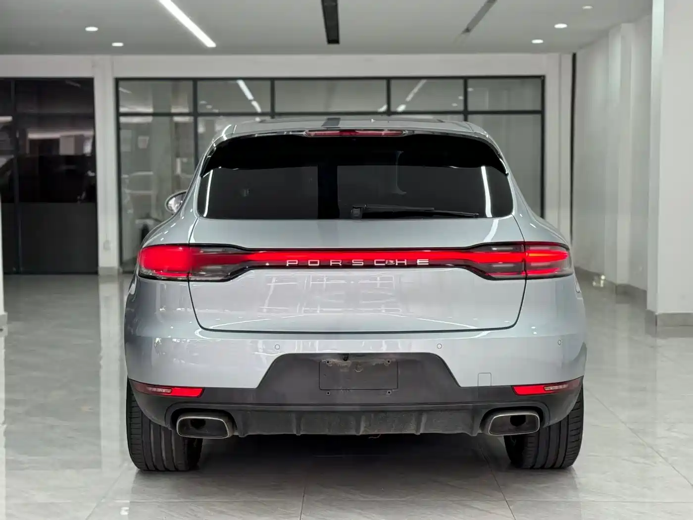 Porsche Macan 2018 Macan 2.0T фото 10