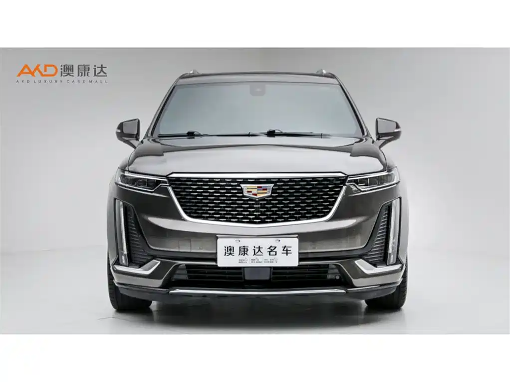 Фото 2 - Cadillac XT6
