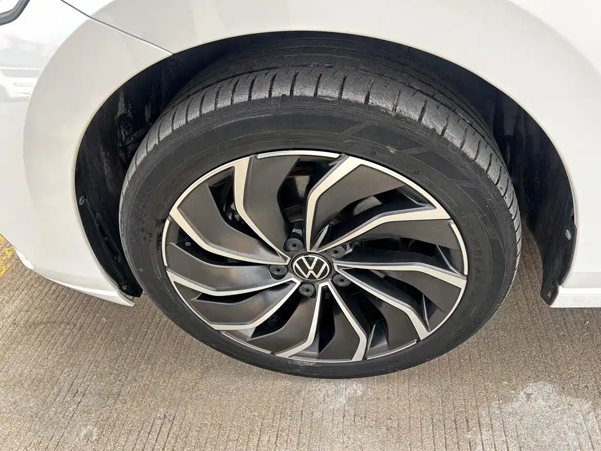 Volkswagen Golf 2021 280TSI DSG Pro фото 4