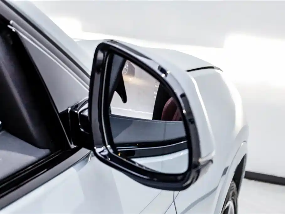 BMW X4 2022 xDrive 30i M Sport Package фото 27