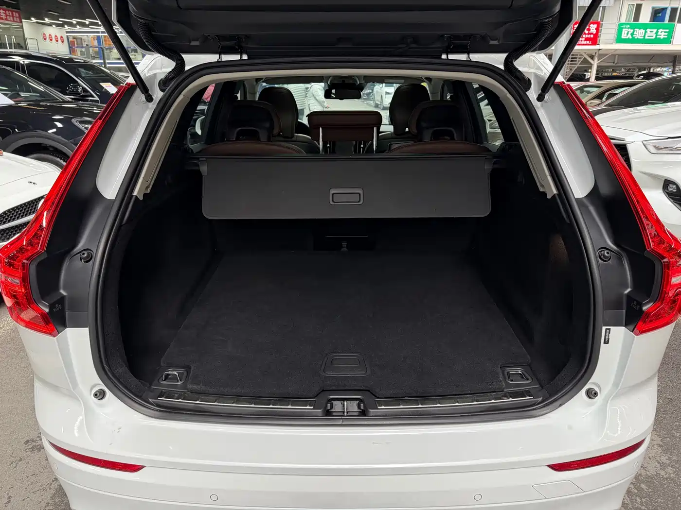 Фото 31 - Volvo XC60
