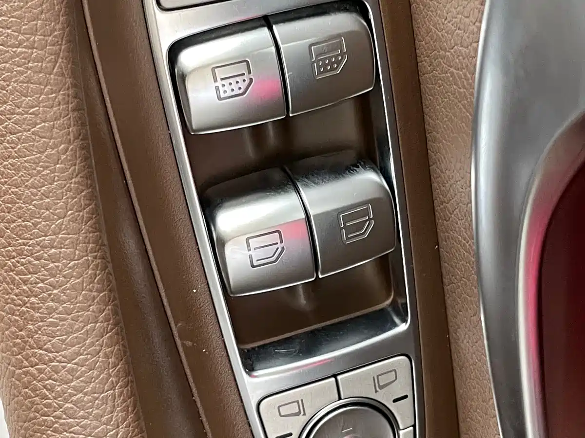 Mercedes-Benz E-Class 2021 E 300 L Luxury фото 23