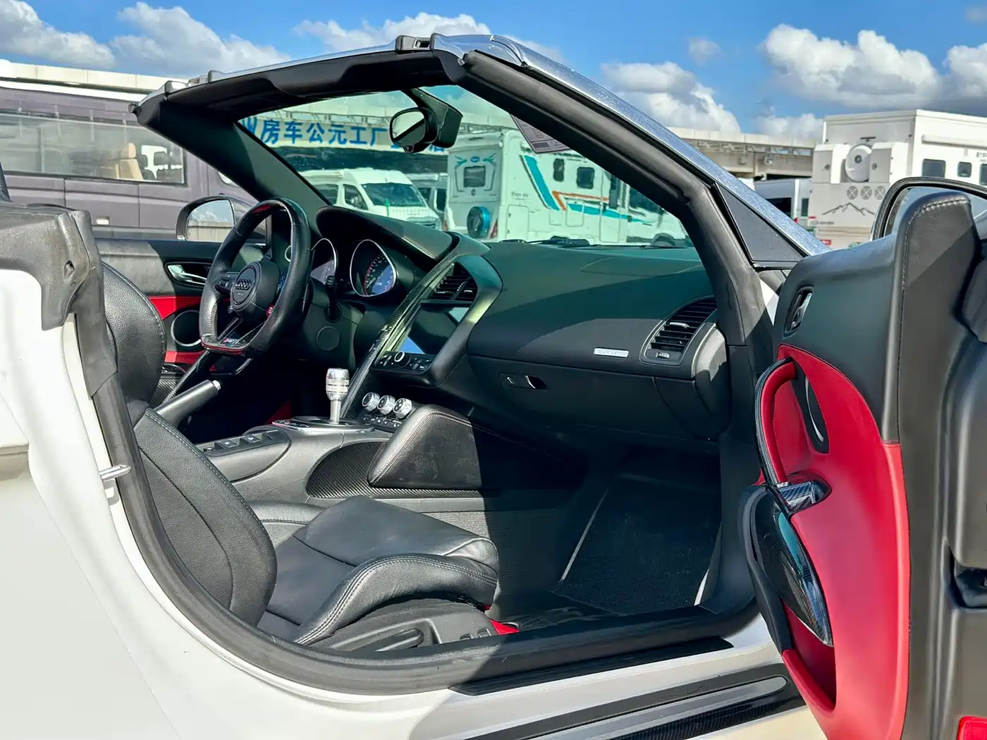 Audi R8 2013 2011 Spyder 5.2 FSI quattro
