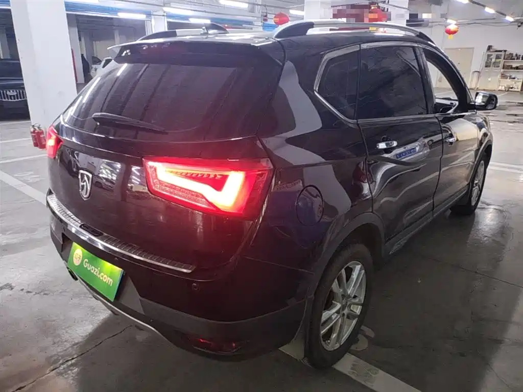 Baojun 560 2015 2015 1.8L Manual Elite