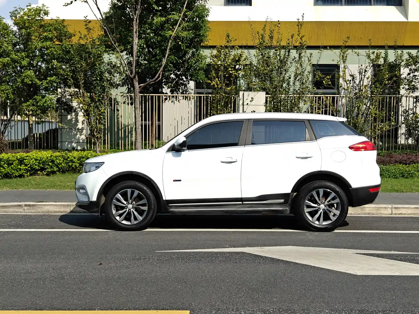 Geely Atlas 2016 2016 1.8TD Automatic Wisdom Type