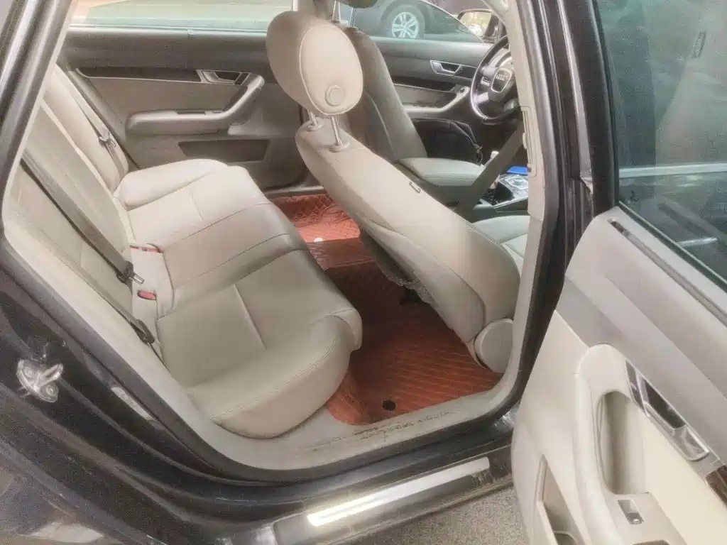 Photo 11 - Audi A6L