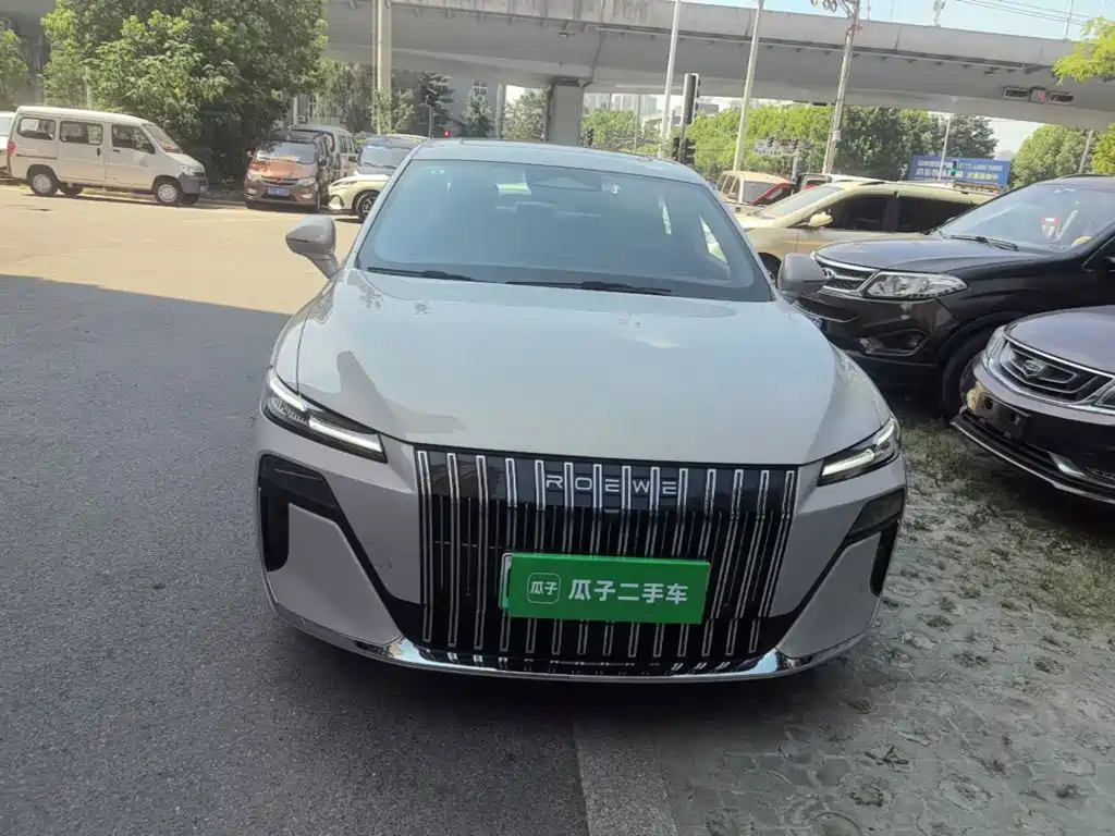 Roewe M7 DMH 2025 2025 Base