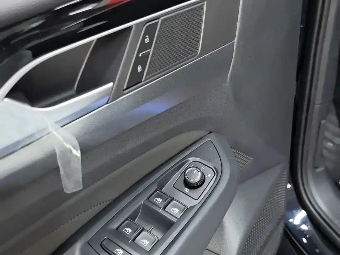 VOLKSWAGEN PASSAT NEW ENERGY