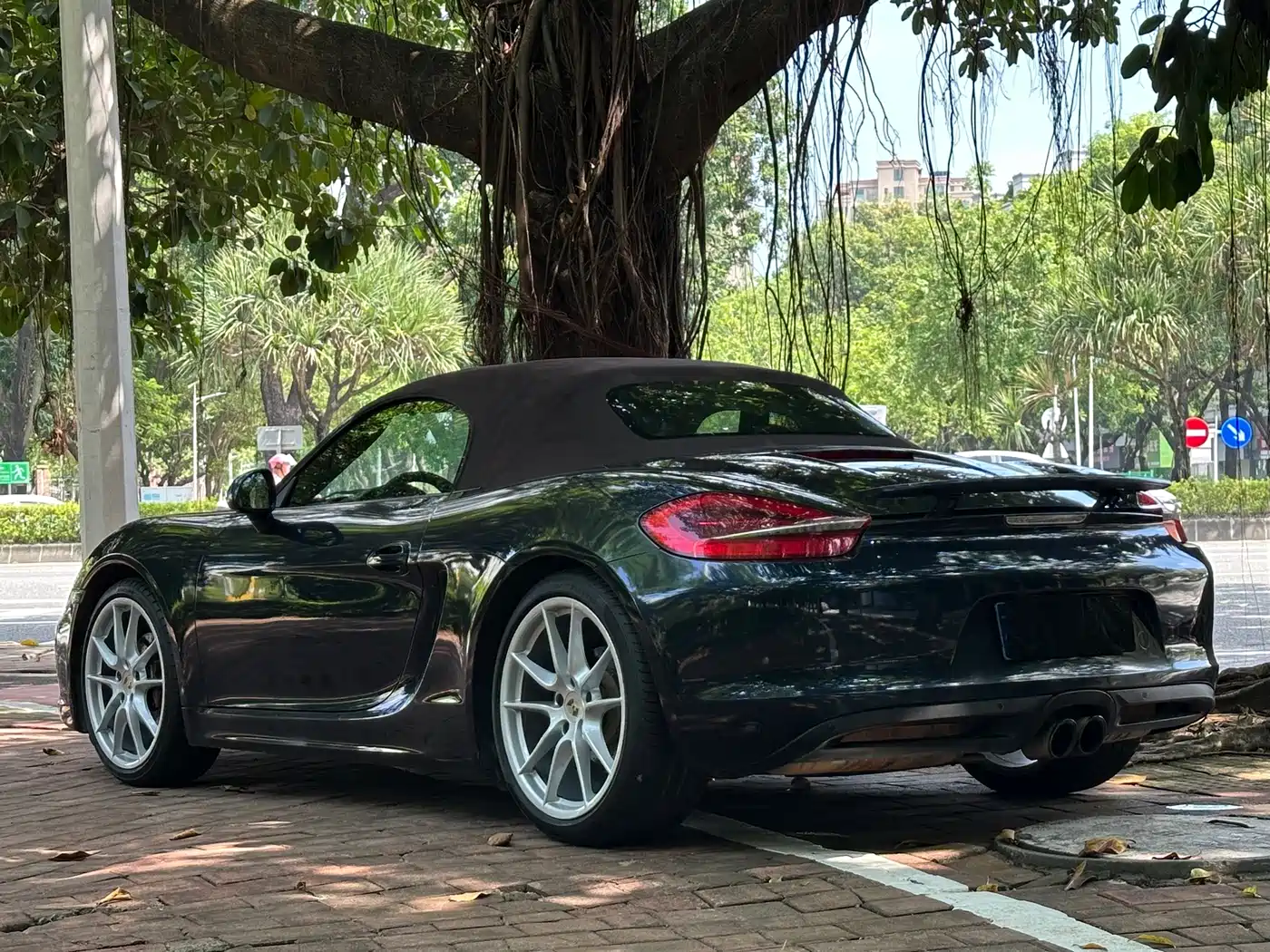 Porsche Boxster 2013 2013 Boxster 2.7L