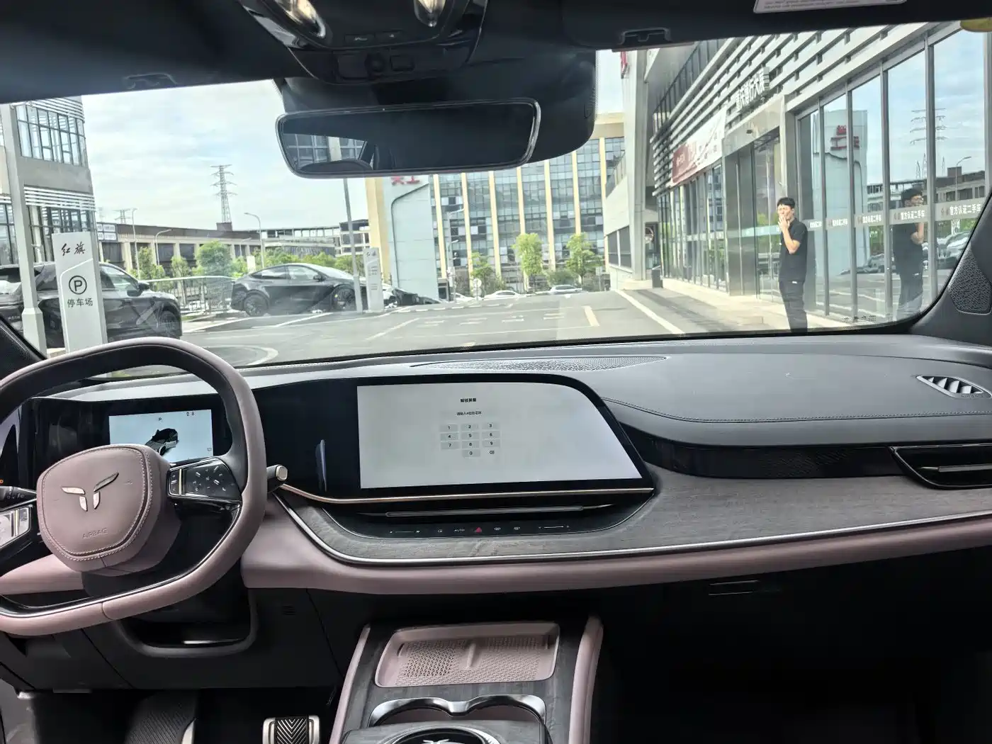 Hongqi Tian Gong 08 2025 2025 680 Ultra AWD