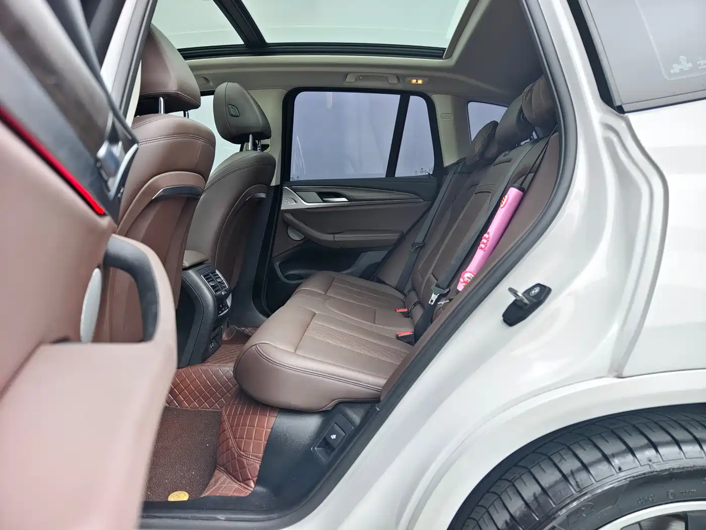 BMW X3 2022 Facelift xDrive30i Leading M Shadow Edition фото 16