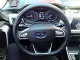 Фото 11 - Geely Vision X3