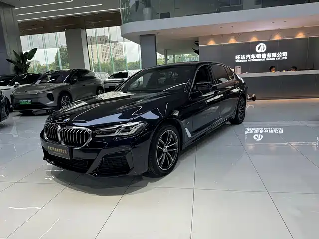 BMW 5 2-й рестайлинг, 525Li, M Спорт-пакет