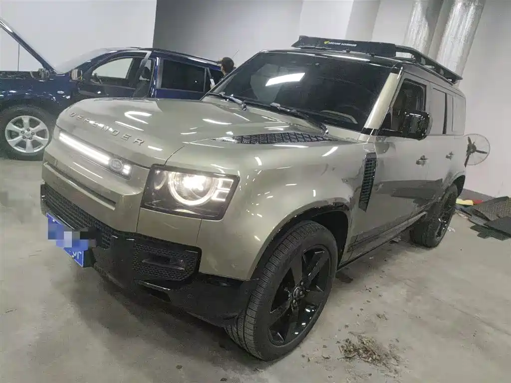 LAND ROVER GUARD