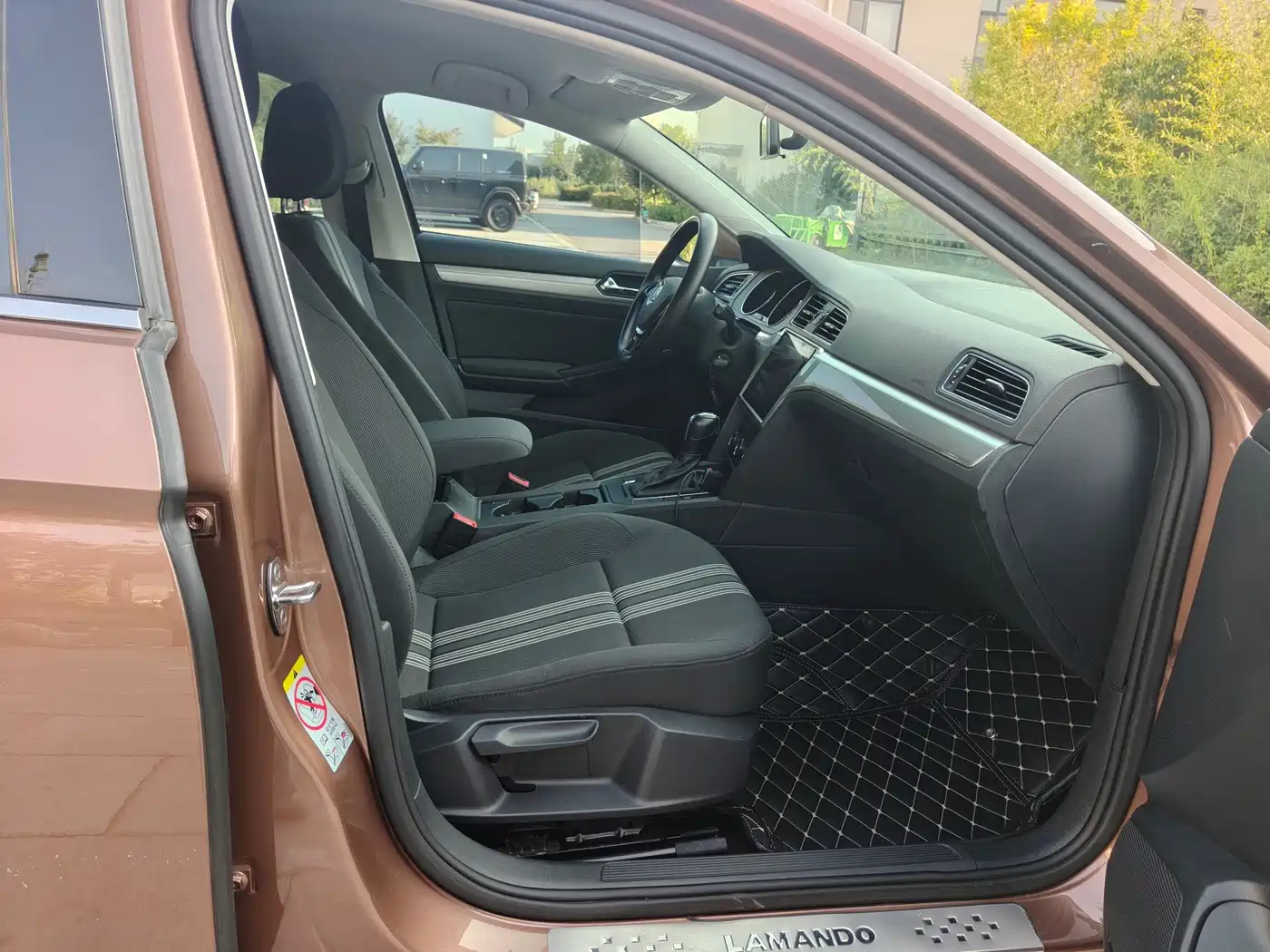 Volkswagen Lamando 2015 2015 230TSI DSG Style