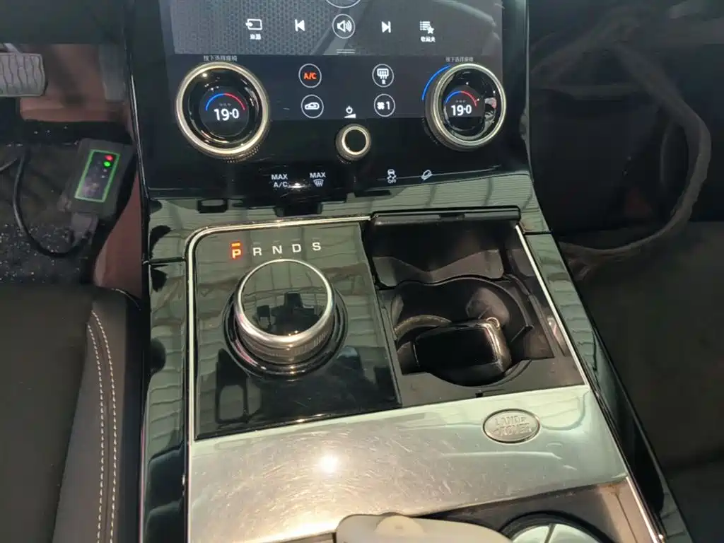 LAND ROVER RANGE ROVER STAR PULSE