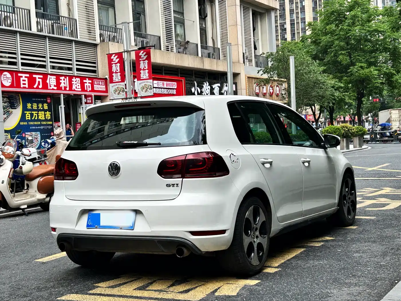 Volkswagen Golf GTI 2012 2.0TSI GTI фото 4