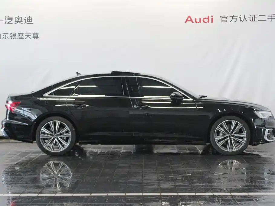 Фото 7 - Audi A6L