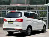 Фото 7 - Baojun 730