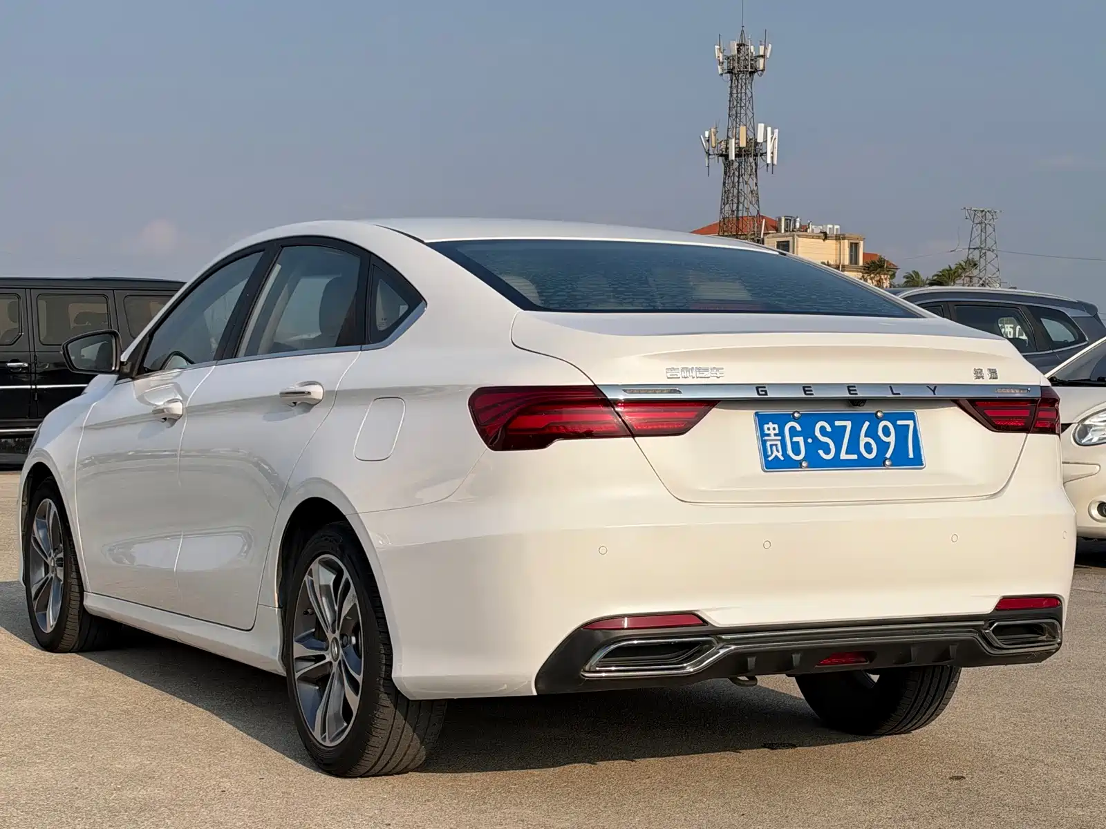 Фото 6 - Geely Binrui