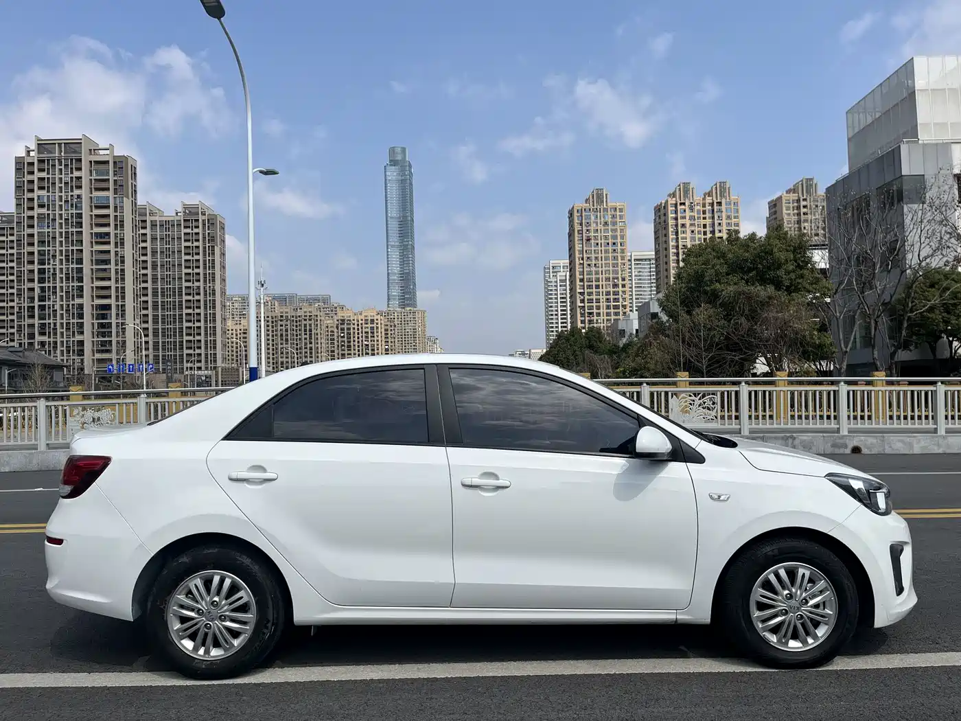 Kia Huan Chi 2020 1.4L Auto Comfort Sunroof Version фото 13