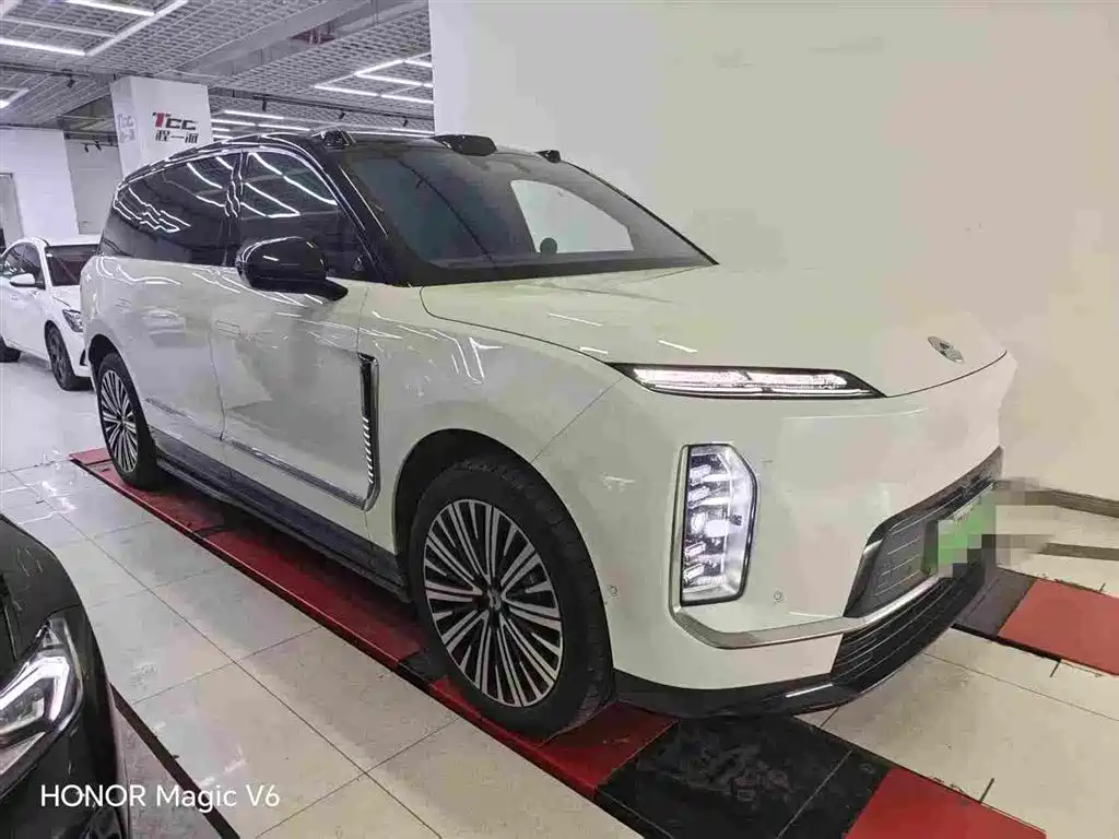 2026 NIO ES9