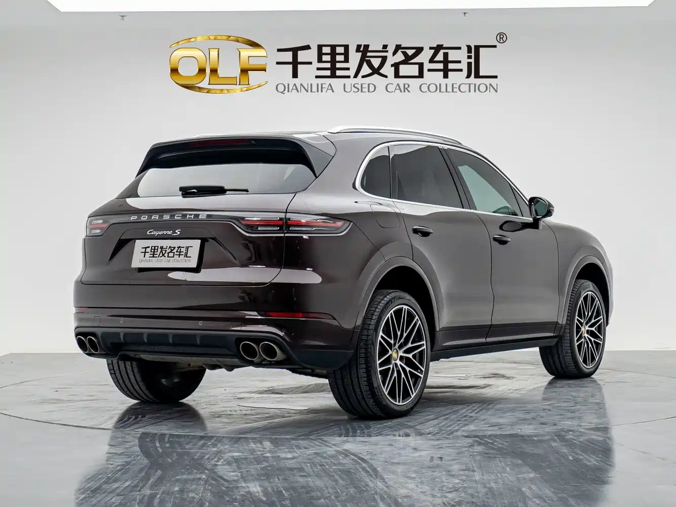 Фото 7 - Porsche Cayenne