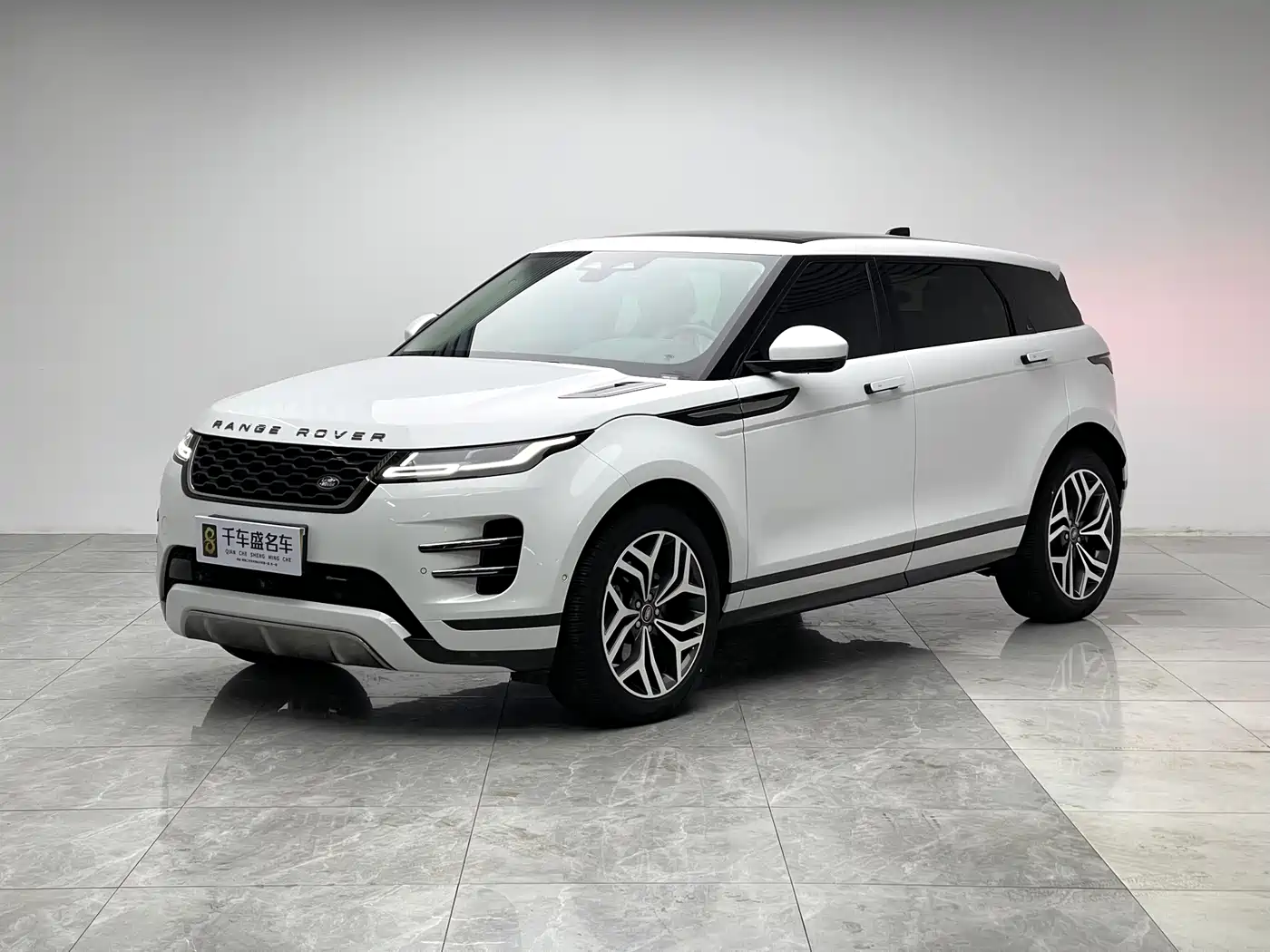 Land Rover Range Rover Evoque 2023 Range Rover Evoque L 249PS Premium Luxury Edition